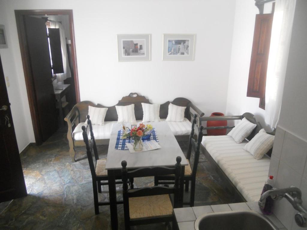 Villa Ostria Kamári Rom bilde